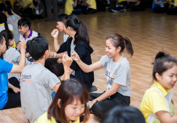 ภาพกิจกรรม โครงการอบรมเชิงปฏิบัติการค่ายอาสาบำเพ็ญประโยชน์ส่งเสริมสุขภาพ เสริมสร้างคุณธรรมจริยธรรมและบูรณาการเรียนรู้เพื่อทำนุบำรุงศิลปวัฒนธรรม ครั้งที่ 3