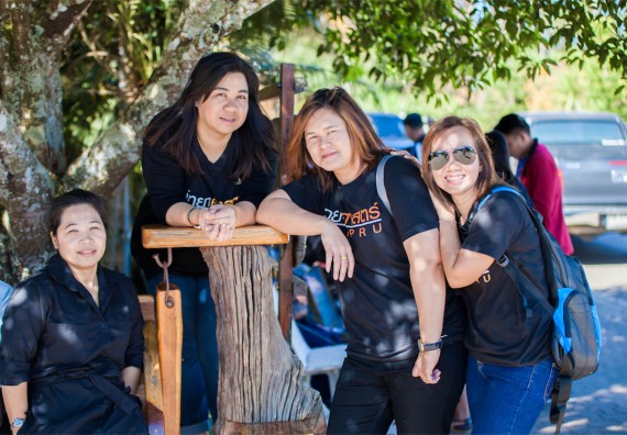 ภาพกิจกรรม โครงการอบรมเชิงปฏิบัติการค่ายอาสาบำเพ็ญประโยชน์ส่งเสริมสุขภาพ เสริมสร้างคุณธรรมจริยธรรมและบูรณาการเรียนรู้เพื่อทำนุบำรุงศิลปวัฒนธรรม ครั้งที่ 3