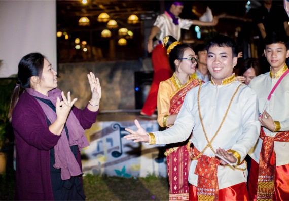 ภาพกิจกรรม โครงการอบรมเชิงปฏิบัติการค่ายอาสาบำเพ็ญประโยชน์ส่งเสริมสุขภาพ เสริมสร้างคุณธรรมจริยธรรมและบูรณาการเรียนรู้เพื่อทำนุบำรุงศิลปวัฒนธรรม ครั้งที่ 3