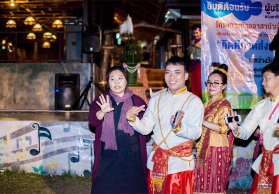 ภาพกิจกรรม โครงการอบรมเชิงปฏิบัติการค่ายอาสาบำเพ็ญประโยชน์ส่งเสริมสุขภาพ เสริมสร้างคุณธรรมจริยธรรมและบูรณาการเรียนรู้เพื่อทำนุบำรุงศิลปวัฒนธรรม ครั้งที่ 3