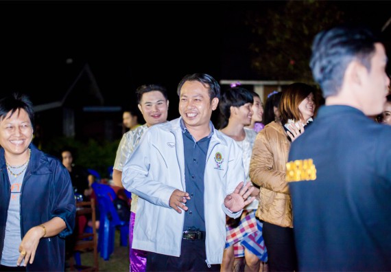 ภาพกิจกรรม โครงการอบรมเชิงปฏิบัติการค่ายอาสาบำเพ็ญประโยชน์ส่งเสริมสุขภาพ เสริมสร้างคุณธรรมจริยธรรมและบูรณาการเรียนรู้เพื่อทำนุบำรุงศิลปวัฒนธรรม ครั้งที่ 3