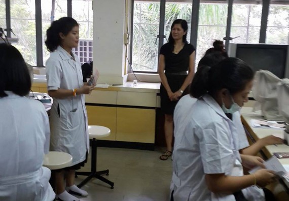 ภาพกิจกรรม โปรแกรมวิชาชีววิทยา จัดการอบรมเชิงปฏิบัติการตรวจหาไข่พยาธิ