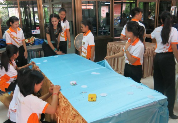 ภาพกิจกรรม โปรแกรมวิชาสาธารณสุขศาสตร์ จัดการอบรม เรื่อง เทคนิคการจับจีบผ้า