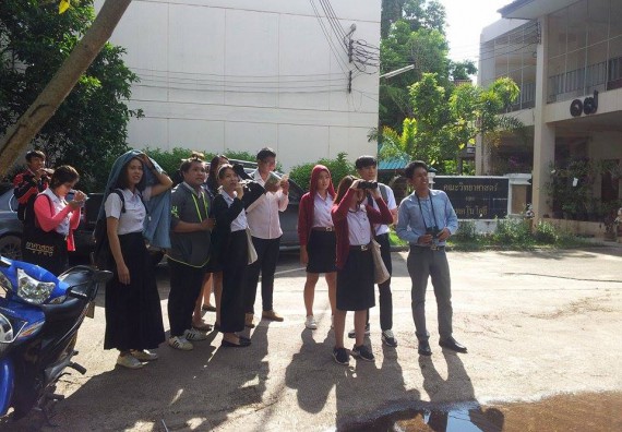 ภาพกิจกรรม โปรแกรมวิชาชีววิทยา จัดการอบรมเชิงปฏิบัติการ เรื่อง นกในแม่วงก์