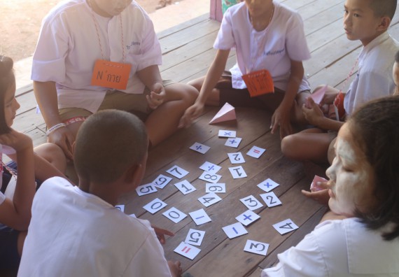 ภาพกิจกรรม โปรแกรมวิชาคณิตศาสตร์ ได้จัดโครงการบริการวิชาการค่ายคณิตศาสตร์