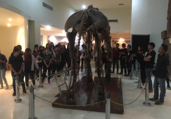 ภาพกิจกรรม โปรแกรมวิชาวิทยาศาสตร์สิ่งแวดล้อม จัดกิจกรรมบูรณาการศึกษาเรียนรู้นอกสถานที่และสัมมนาวิชาการด้านสิ่งแวดล้อม