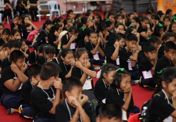 ภาพกิจกรรม คณะวิทยาศาสตร์และเทคโนโลยี จัดกิจกรรมค่ายวิทยาศาสตร์โรงเรียนเจริญสุขอุดมวิทยา