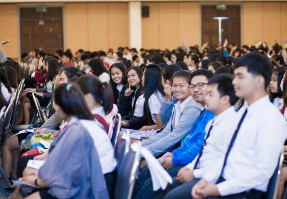 ภาพกิจกรรม นักศึกษาคณะวิทยาศาสตร์และเทคโนโลยี เข้าร่วมโครงการฝึกอบรมการประกันคุณภาพการศึกษา โดยกระบวนการจัดการความรู้ QA.KM