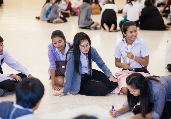 ภาพกิจกรรม นักศึกษาคณะวิทยาศาสตร์และเทคโนโลยี เข้าร่วมโครงการฝึกอบรมการประกันคุณภาพการศึกษา โดยกระบวนการจัดการความรู้ QA.KM