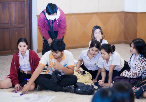 ภาพกิจกรรม นักศึกษาคณะวิทยาศาสตร์และเทคโนโลยี เข้าร่วมโครงการฝึกอบรมการประกันคุณภาพการศึกษา โดยกระบวนการจัดการความรู้ QA.KM