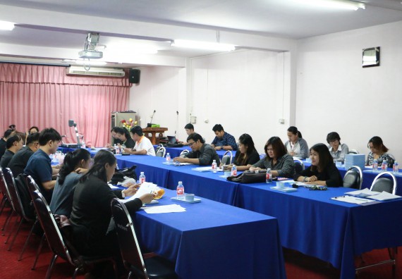 ภาพกิจกรรม ประชุมเรื่อง การดำเนินการกลั่นกรองรายชื่อบุคคลเพื่อเสนอชื่อเข้ารับการสรรหาเพื่อดำรงตำแหน่งอธิการบดี