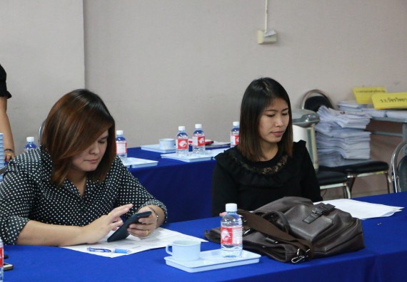 ภาพกิจกรรม ประชุมเรื่อง การดำเนินการกลั่นกรองรายชื่อบุคคลเพื่อเสนอชื่อเข้ารับการสรรหาเพื่อดำรงตำแหน่งอธิการบดี