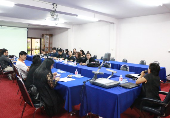 ภาพกิจกรรม ประชุมเรื่อง การดำเนินการกลั่นกรองรายชื่อบุคคลเพื่อเสนอชื่อเข้ารับการสรรหาเพื่อดำรงตำแหน่งอธิการบดี