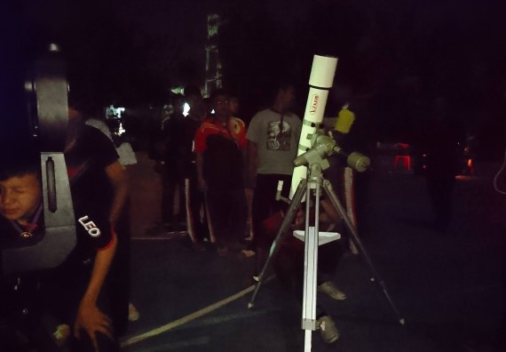 ภาพกิจกรรม โปรแกรมวิชาฟิสิกส์ จัดกิจกรรมค่ายดาราศาสตร์สัญจร