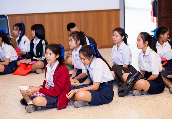 ภาพกิจกรรม คณะวิทยาศาสตร์และเทคโนโลยี จัดกิจกรรมแนะแนวการศึกษาต่อ ประจำปีการศึกษา 2560