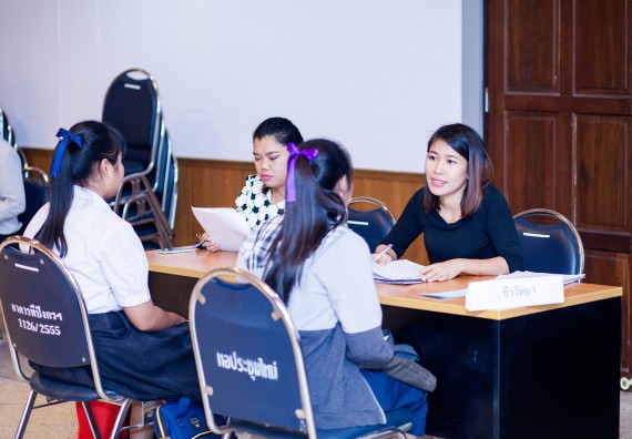 ภาพกิจกรรม คณะวิทยาศาสตร์และเทคโนโลยี จัดกิจกรรมแนะแนวการศึกษาต่อ ประจำปีการศึกษา 2560