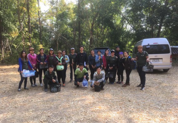 ภาพกิจกรรม โปรแกรมวิชาวิทยาศาสตร์สิ่งแวดล้อม จัดกิจกรรมการศึกษาสภาพดินและน้ำในพื้นที่ต้นน้ำลุ่มแม่น้ำปิง