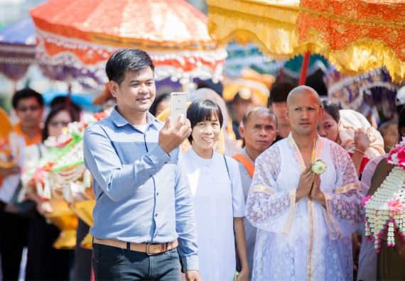 ภาพกิจกรรม คณะวิทยาศาสตร์และเทคโนโลยี เข้าร่วมพิธีบรรพชาอุปสมบท 30 รูป ถวายเป็นพระราชกุศลแด่พระบาทสมเด็จพระปรมินทรมหาภูมิพลอดุลยเดช