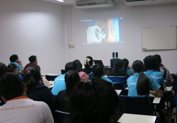 ภาพกิจกรรม โปรแกรมวิชาสาธารณสุขศาสตร์ จัดการอบรม เรื่อง การตรวจมะเร็งปากมดลูก