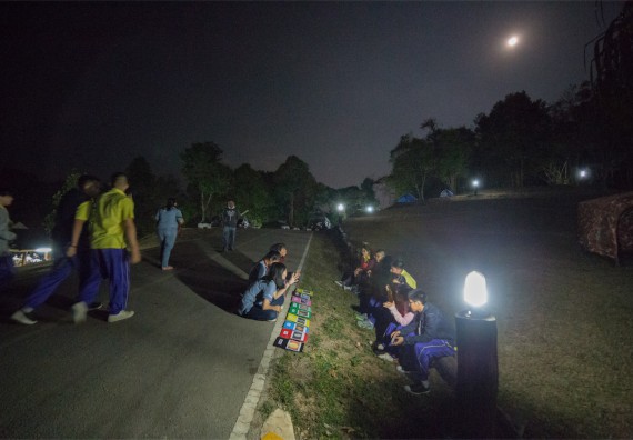 ภาพกิจกรรม โปรแกรมวิชาฟิสิกส์ จัดกิจกรรมค่ายดาราศาสตร์ สำหรับนักเรียนห้องเรียนพิเศษวิทยาศาสตร์ คณิตศาสตร์ และเทคโนโลยี (SMAT)