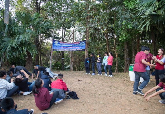 ภาพกิจกรรม โปรแกรมวิชาฟิสิกส์ จัดกิจกรรมค่ายดาราศาสตร์ สำหรับนักเรียนห้องเรียนพิเศษวิทยาศาสตร์ คณิตศาสตร์ และเทคโนโลยี (SMAT)