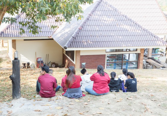 ภาพกิจกรรม โปรแกรมวิชาฟิสิกส์ จัดกิจกรรมค่ายดาราศาสตร์ สำหรับนักเรียนห้องเรียนพิเศษวิทยาศาสตร์ คณิตศาสตร์ และเทคโนโลยี (SMAT)