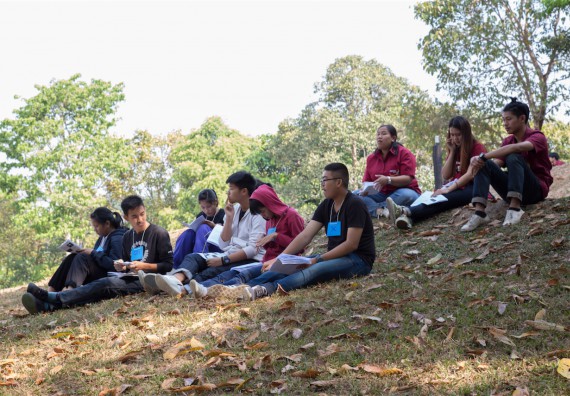 ภาพกิจกรรม โปรแกรมวิชาฟิสิกส์ จัดกิจกรรมค่ายดาราศาสตร์ สำหรับนักเรียนห้องเรียนพิเศษวิทยาศาสตร์ คณิตศาสตร์ และเทคโนโลยี (SMAT)