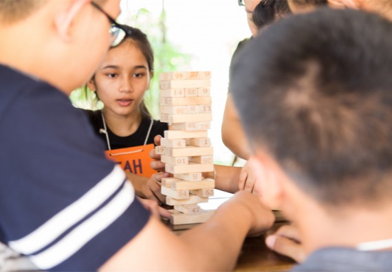 ภาพกิจกรรม โปรแกรมวิชาฟิสิกส์ จัดกิจกรรมค่ายดาราศาสตร์ สำหรับนักเรียนห้องเรียนพิเศษวิทยาศาสตร์ คณิตศาสตร์ และเทคโนโลยี (SMAT)