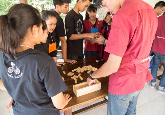 ภาพกิจกรรม โปรแกรมวิชาฟิสิกส์ จัดกิจกรรมค่ายดาราศาสตร์ สำหรับนักเรียนห้องเรียนพิเศษวิทยาศาสตร์ คณิตศาสตร์ และเทคโนโลยี (SMAT)