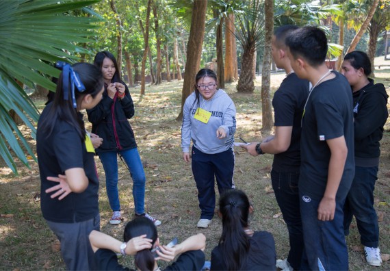 ภาพกิจกรรม โปรแกรมวิชาฟิสิกส์ จัดกิจกรรมค่ายดาราศาสตร์ สำหรับนักเรียนห้องเรียนพิเศษวิทยาศาสตร์ คณิตศาสตร์ และเทคโนโลยี (SMAT)