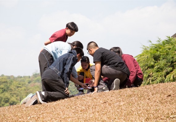 ภาพกิจกรรม โปรแกรมวิชาฟิสิกส์ จัดกิจกรรมค่ายดาราศาสตร์ สำหรับนักเรียนห้องเรียนพิเศษวิทยาศาสตร์ คณิตศาสตร์ และเทคโนโลยี (SMAT)