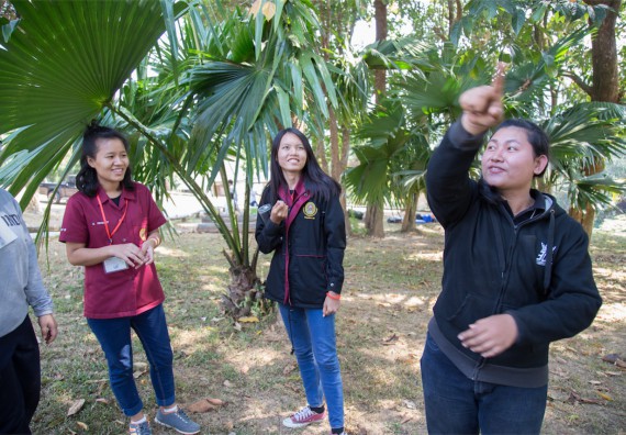 ภาพกิจกรรม โปรแกรมวิชาฟิสิกส์ จัดกิจกรรมค่ายดาราศาสตร์ สำหรับนักเรียนห้องเรียนพิเศษวิทยาศาสตร์ คณิตศาสตร์ และเทคโนโลยี (SMAT)