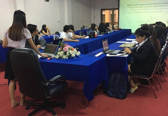 ภาพกิจกรรม โปรแกรมวิชาเคมี จัดกิจกรรมการอบรมเตรียมความพร้อมการทำวิจัยทางเคมี