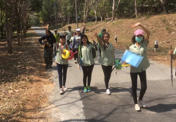 ภาพกิจกรรม โปรแกรมวิชาวิทยาศาสตร์สิ่งแวดล้อม จัดกิจกรรมการสำรวจศึกษาพรรณไม้ในท้องถิ่น