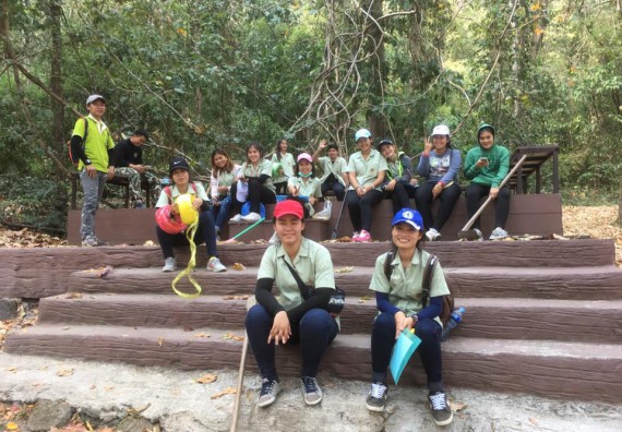 ภาพกิจกรรม โปรแกรมวิชาวิทยาศาสตร์สิ่งแวดล้อม จัดกิจกรรมการสำรวจศึกษาพรรณไม้ในท้องถิ่น