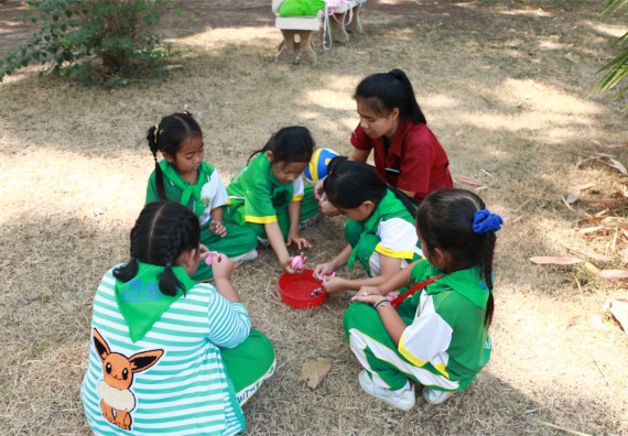 ภาพกิจกรรม ค่ายวิทยาศาสตร์โรงเรียนทรัพย์สถิตย์วิทยาคาร