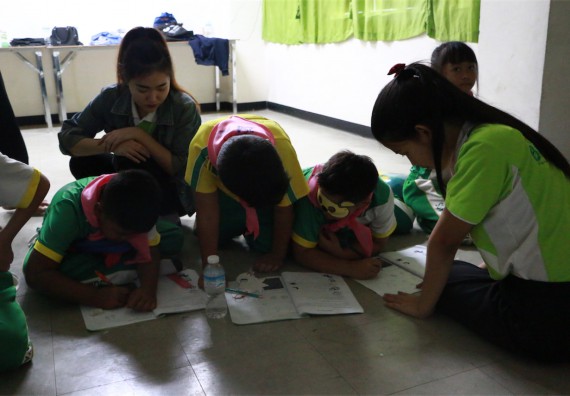 ภาพกิจกรรม ค่ายวิทยาศาสตร์โรงเรียนทรัพย์สถิตย์วิทยาคาร