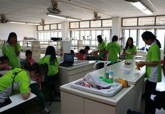 ภาพกิจกรรม ค่ายวิทยาศาสตร์โรงเรียนทรัพย์สถิตย์วิทยาคาร