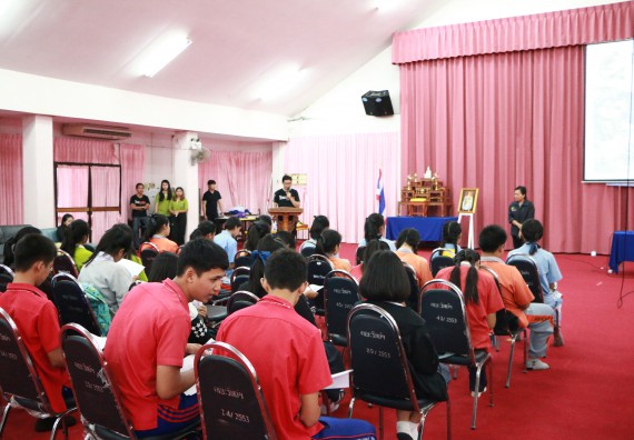 ภาพกิจกรรม โปรแกรมวิชาวิทยาศาสตร์สิ่งแวดล้อม จัดโครงการเยาวชนรักษ์สิ่งแวดล้อม กิจกรรมอบรมเชิงปฏิบัติการ คุณภาพน้ำและระบบนิเวศสิ่งแวดล้อม