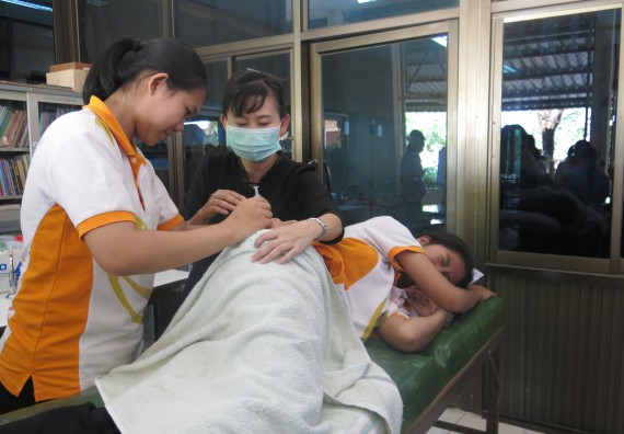 ภาพกิจกรรม โปรแกรมวิชาสาธารณสุขศาสตร์ จัดการอบรม เรื่อง การฉีดยา