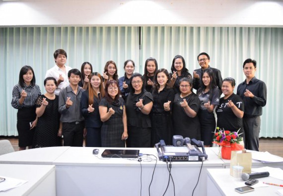 ภาพกิจกรรม คณะวิทยาศาสตร์และเทคโนโลยี จัดกิจกรรมแลกเปลี่ยนเรียนรู้ เรื่อง การจัดการความรู้ของหน่วยงานคณะ แม่สอด สำนักหรือสถาบัน ประจำปีการศึกษา 2559