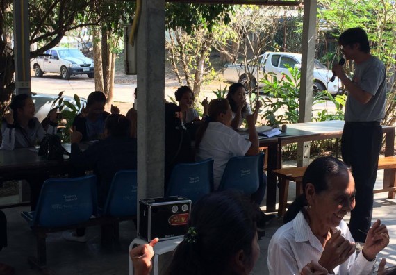 ภาพกิจกรรม ศูนย์ส่งเสริมและตรวจสอบการผลิตตามมาตรฐานความปลอดภัยทางอาหาร จัดการอบรมเชิงปฏิบัติการ เรื่อง การผลิตเครื่องสำอางโฮมเมดจากวัตถุดิบในครัวเรือน