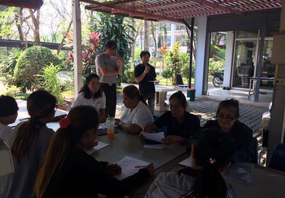 ภาพกิจกรรม ศูนย์ส่งเสริมและตรวจสอบการผลิตตามมาตรฐานความปลอดภัยทางอาหาร จัดการอบรมเชิงปฏิบัติการ เรื่อง การผลิตเครื่องสำอางโฮมเมดจากวัตถุดิบในครัวเรือน