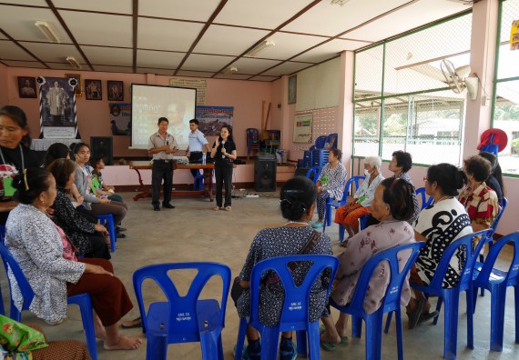 ภาพกิจกรรม ศูนย์บริการทางการแพทย์แผนไทยและการแพทย์ทางเลือก จัดการอบรม เรื่องการดูแลสุขภาพด้วยผลิตภัณฑ์จากสมุนไพร