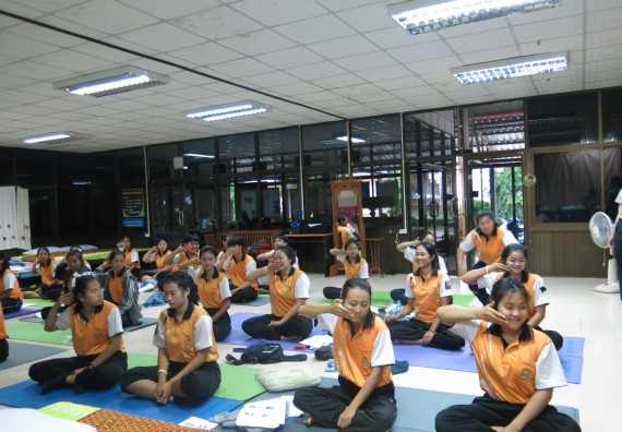 ภาพกิจกรรม โปรแกรมวิชาสาธารณสุขศาสตร์ จัดการอบรม เรื่อง การนวดตัวเพื่อสุขภาพ