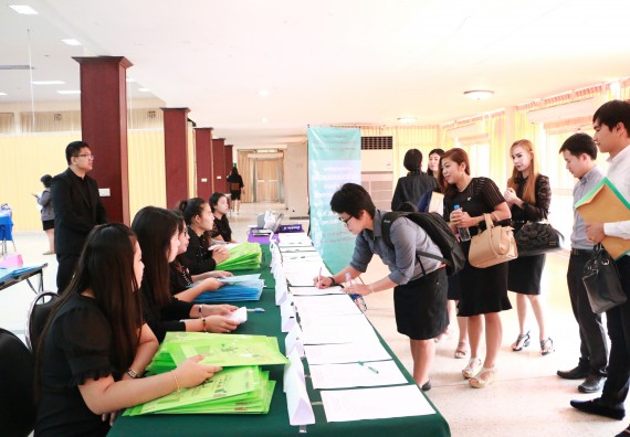 ภาพกิจกรรม คณะวิทยาศาสตร์และเทคโนโลยี เข้าร่วมโครงการฝึกอบรม เรื่อง การป้องกันผลประโยชน์ทับซ้อน