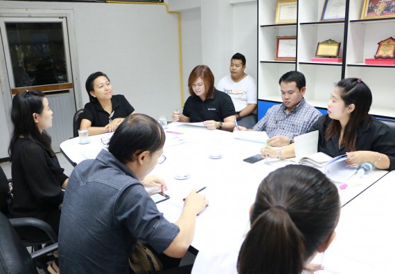 ภาพกิจกรรม คณะวิทยาศาสตร์และเทคโนโลยี จัดการประชุมเพื่อวางแผนการประชาสัมพันธ์หลักสูตรที่ไม่เป็นไปตามแผนการรับนักศึกษา ปีการศึกษา 2560