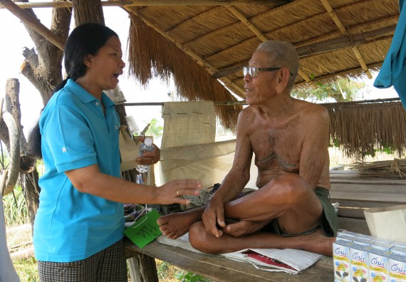 ภาพกิจกรรม ศูนย์บริการทางการแพทย์แผนไทยและการแพทย์ทางเลือก จัดการอบรมการดูแลตนเองด้วยการแพทย์ทางเลือก