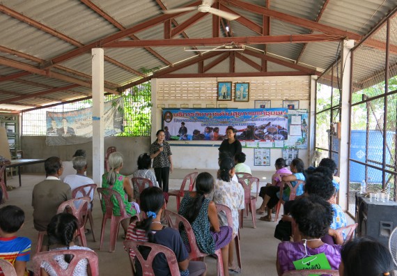 ภาพกิจกรรม ศูนย์บริการทางการแพทย์แผนไทยและการแพทย์ทางเลือก จัดการอบรมการดูแลตนเองด้วยการแพทย์ทางเลือก
