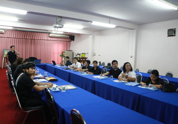 ภาพกิจกรรม คณะวิทยาศาสตร์และเทคโนโลยี จัดการอบรมเชิงปฏิบัติการ เรื่อง การเตรียมความพร้อมเพื่อเข้าสู่ตำแหน่งชำนาญการของพนักงานสายสนับสนุน